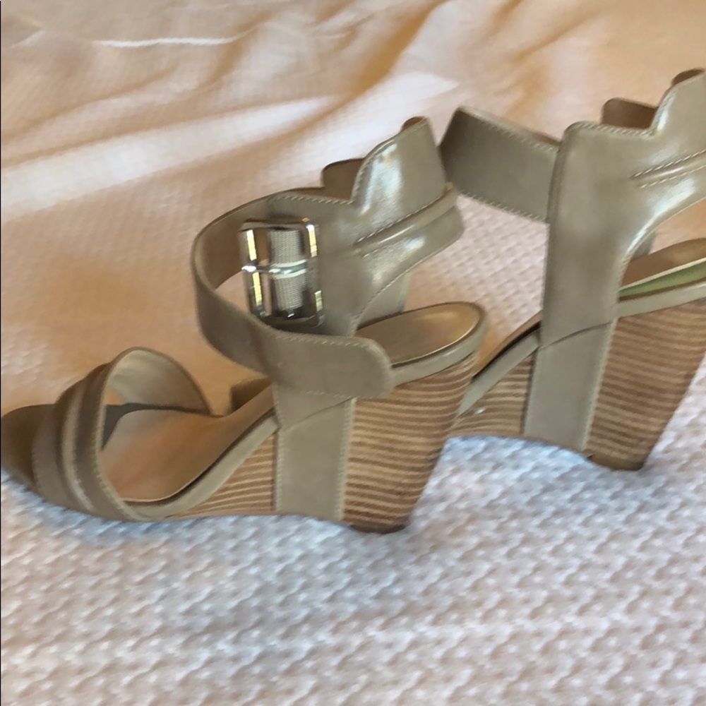 Wedges - Picture 4 of 5